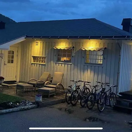 I Flott Utsiktseiendom B&B 오타
